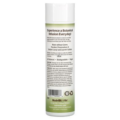 Hair conditioner with plant-based ingredients