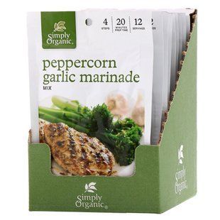 Spice mix for marinade with peppers and garlic
