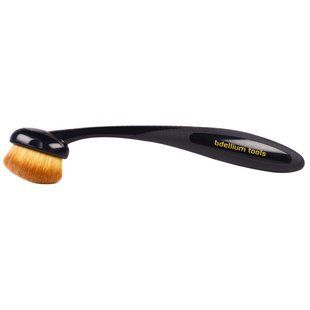 Face brush №950 from the Studio series, oval multi-purpose, Bdellium Tools, 1 brush.