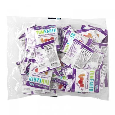 Organic fruit snack, banana blast, strawberry boost, very cherry, perfect peach, YumEarth, 50 snack packs, 0.7 oz (19.8 g) each.